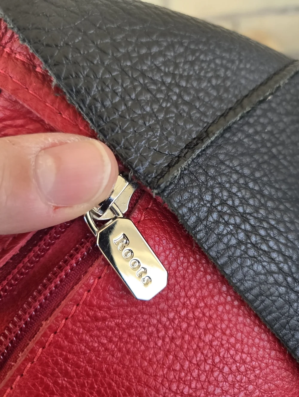Roots Leather Tote - Picture 10 of 11